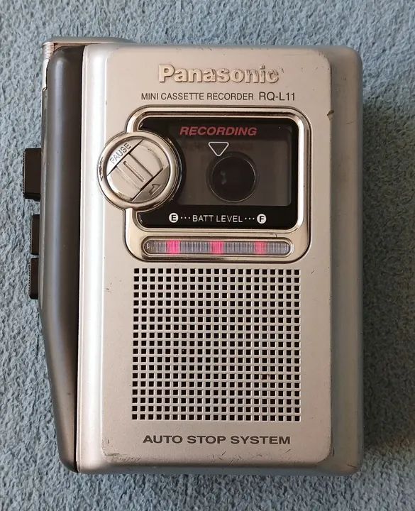 Panasonic mini cassette recorder rq-l11 