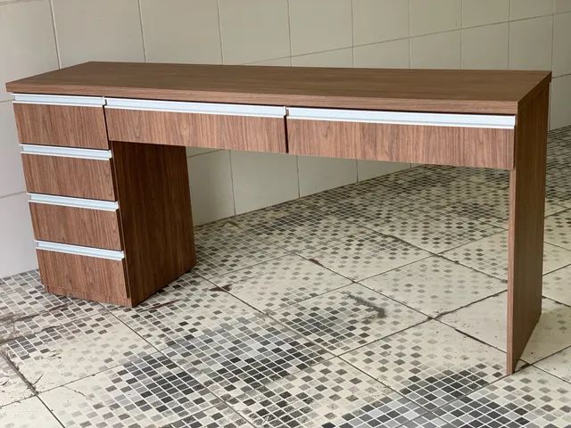 Escrivaninha disponível para pronta entrega 100%MDF