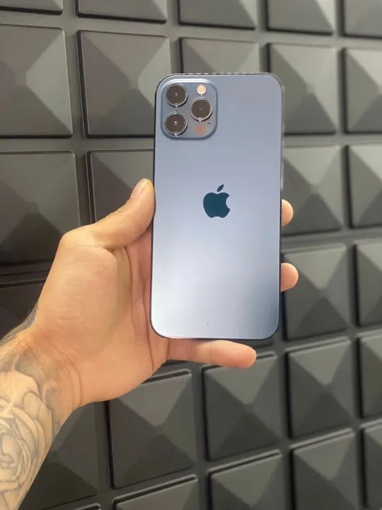 iPhone 12 Pro Max azul escuro ocean