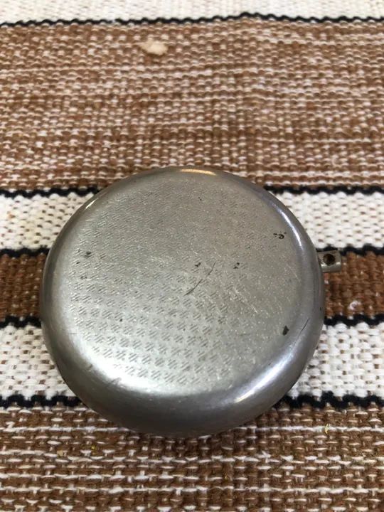 Antigo cinzeiro de bolsa ?  - Foto 2