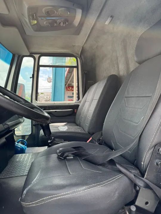 Caminhão Ford Cargo 712 - Excelente estado - Foto 5