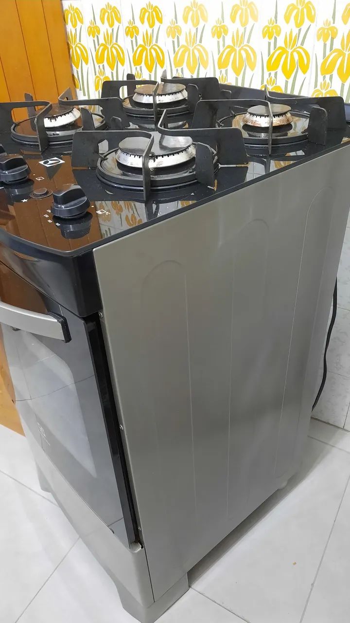 Fogão Electrolux 4 bocas - EXCELENTE - Foto 3