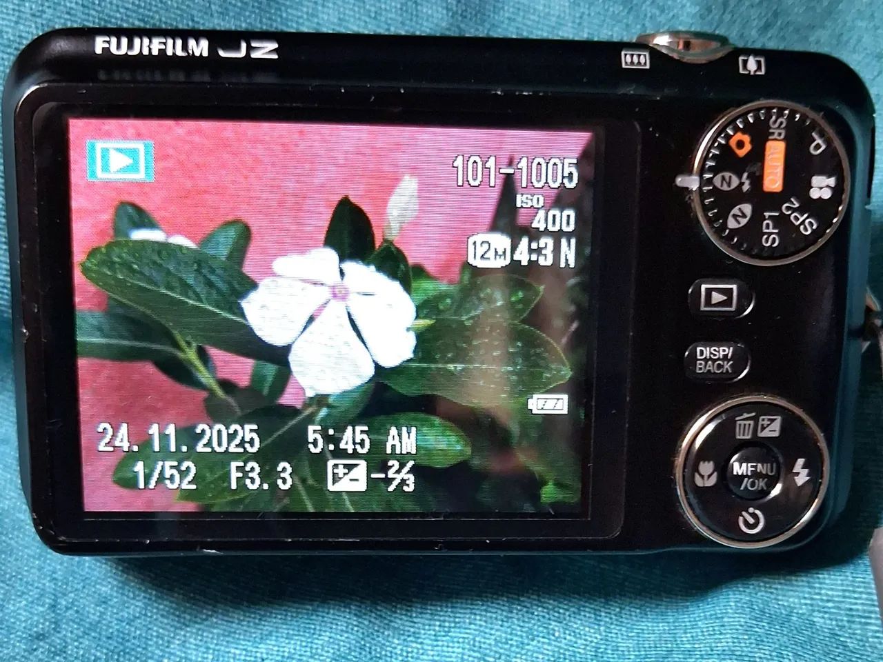 Câmera Digital Fujifilm Finepix JZ300 Com Zoom 10x e 12 MP