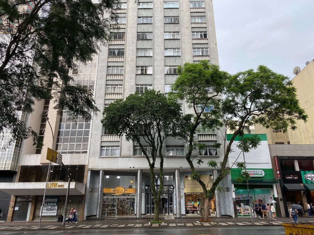 Apartamento com 3 Quartos para Locação no Centro de Curitiba - Sem Fiador