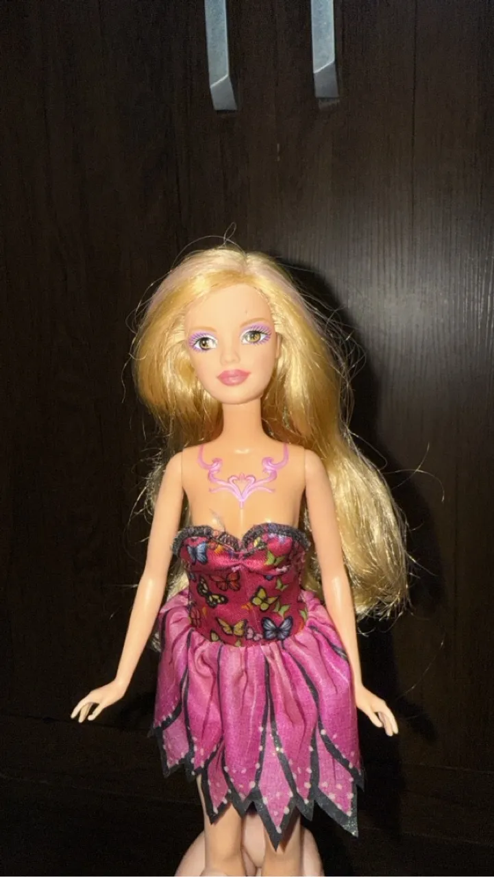 Boneca Barbie Borboleta - Linda!