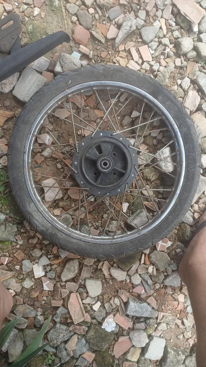 Roda de Moto Aro 17 yamaha cripton