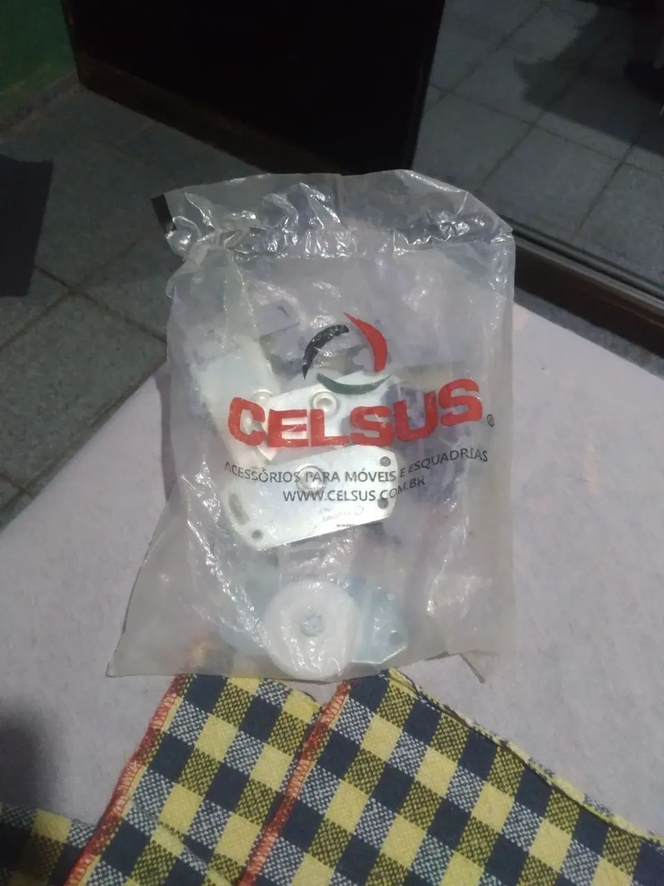 Kit de Corrediças para guarda roupa Celsu's - Foto 2