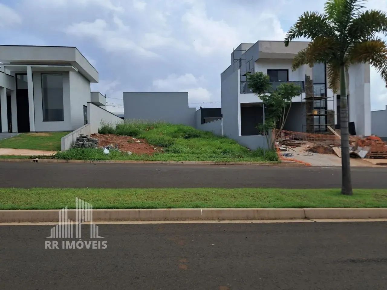 RR0246D TERRENO A VENDA 300m² - JARDIM RECANTO DAS ÁGUAS - OPORTUNIDADE - Nova Odessa, SP  - Foto 2