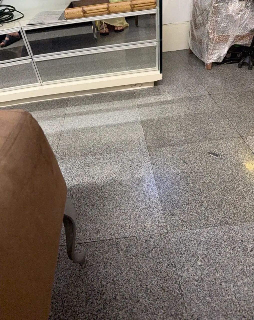 Vaga para sapateiro e aprendiz  - Foto 3