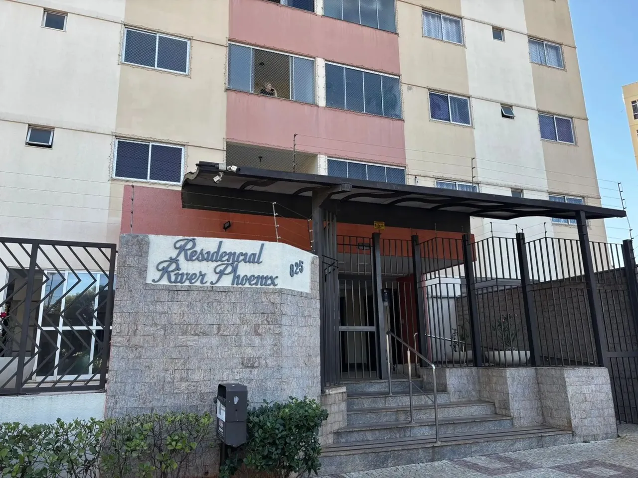 Imóvel para aluguel possui 89 metros quadrados com 3 quartos em Jardim Goiás - Goiânia - G