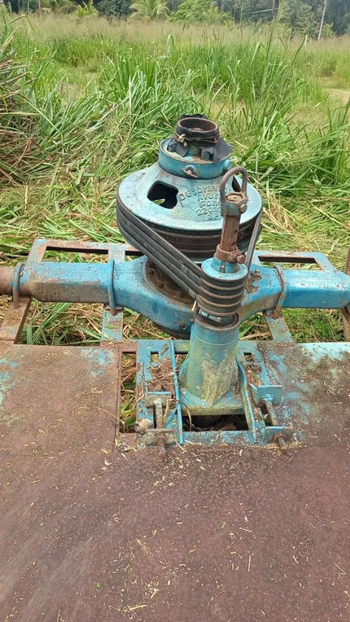 Roçadeira de arrasto para trator - Foto 2