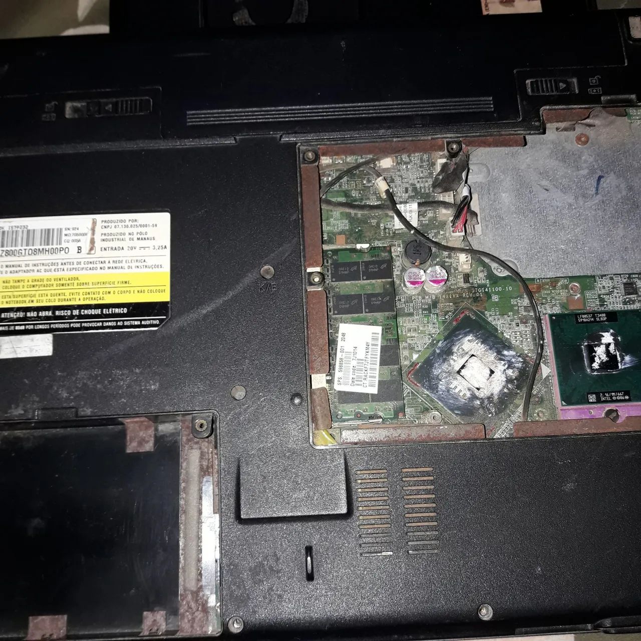 Notebook Marca Win com defeito, para retirada de peças - Foto 3