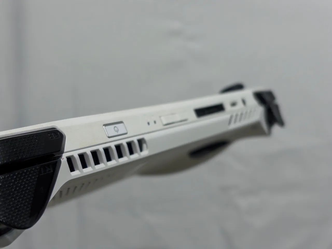 ROG Ally z1 Extreme 1TB - Foto 5