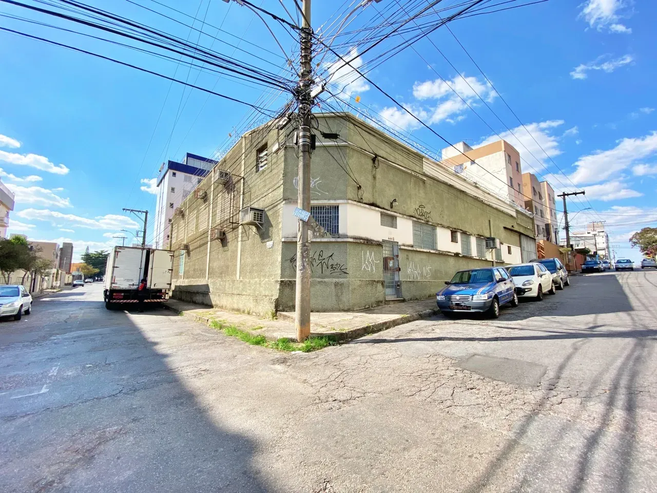 Galpão para Aluguel no bairro Caiçara