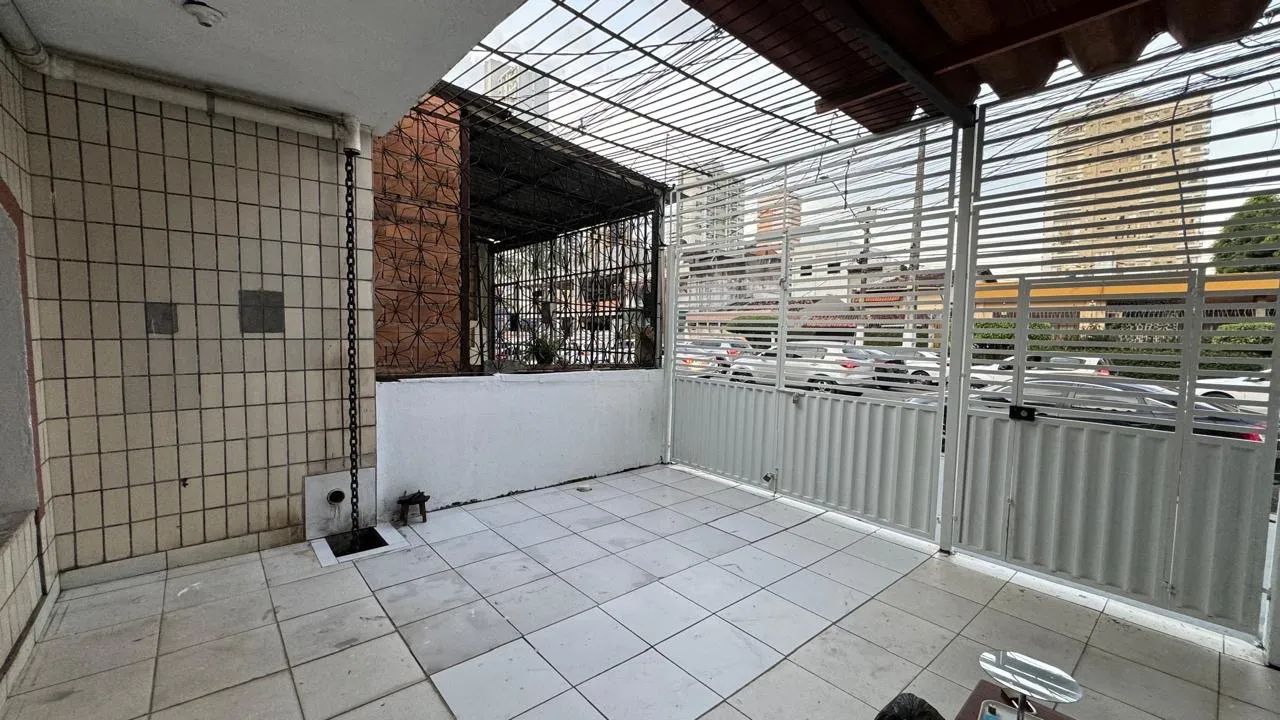 Casa na Nove de Janeiro - (Venda) esquina com a mundurucus.  - Foto 2