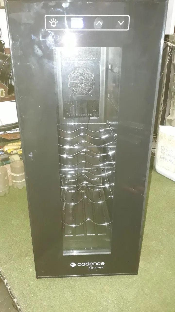 Adega para vinhos.