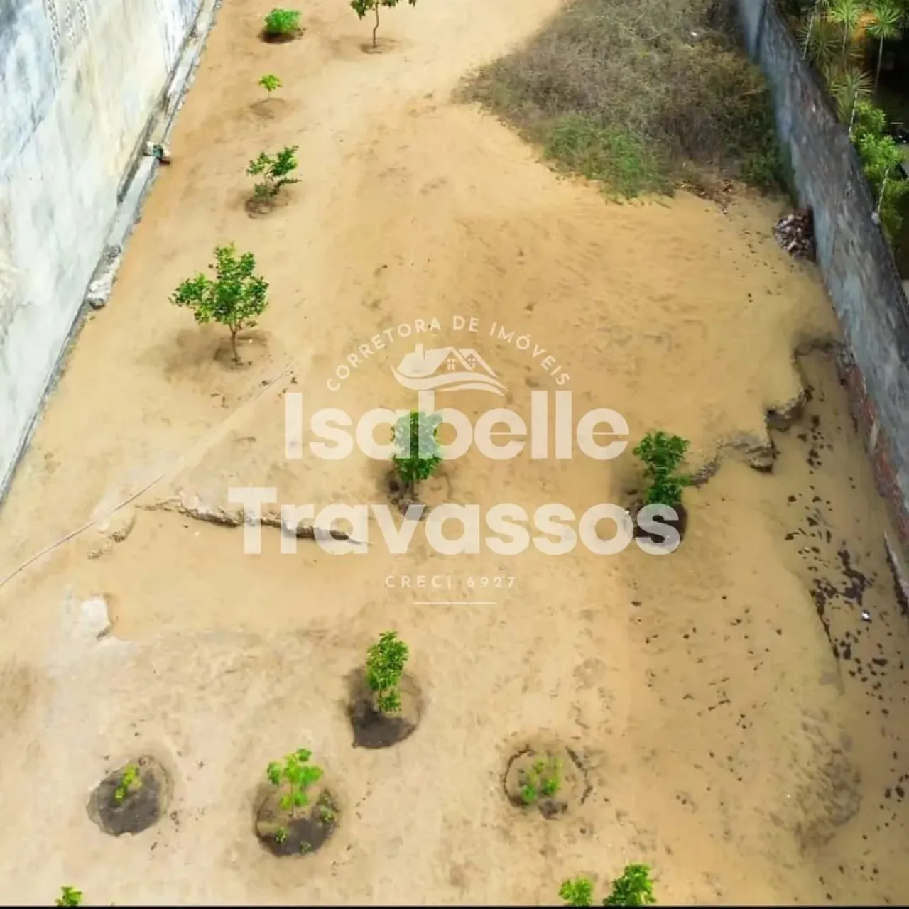 Lote com 720m² | Ponta Negra