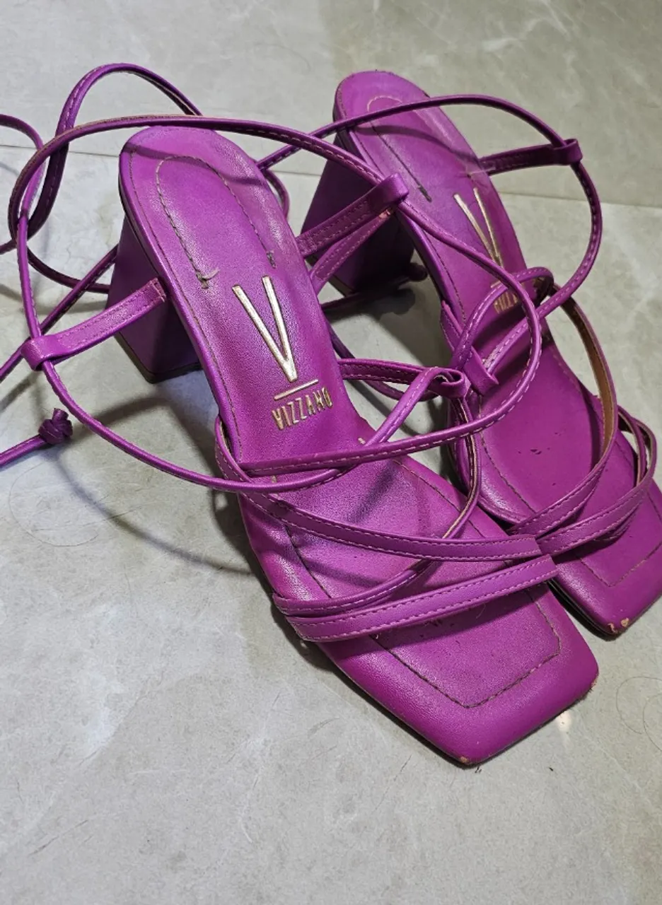 Sapatos usados