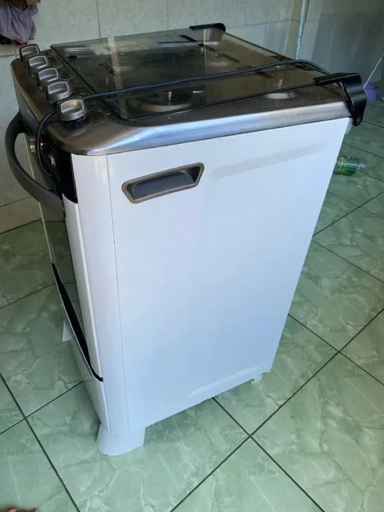 Fogão 4 bocas semi novo! - Foto 3