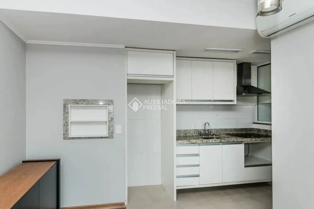Imóvel para aluguel com 60 metros quadrados com 2 quartos em Petrópolis - Porto Alegre - R - Foto 4