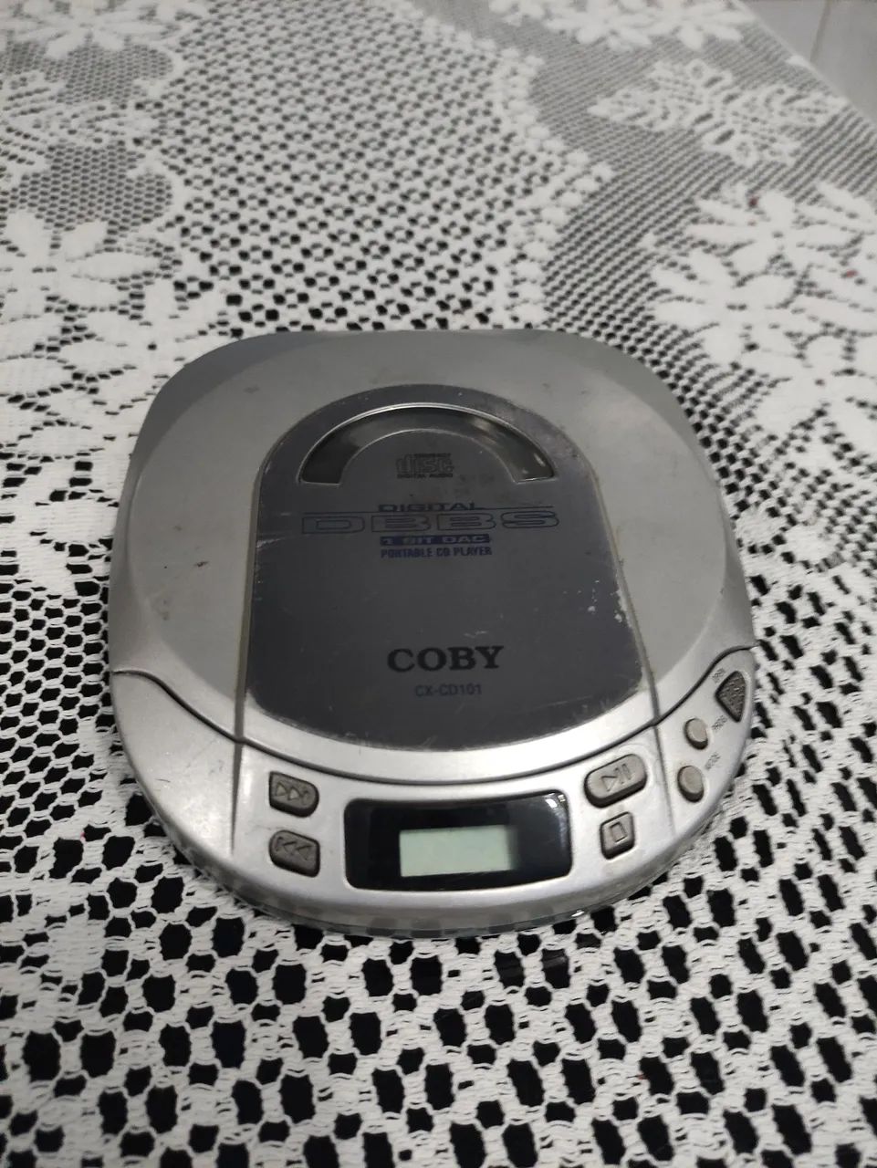 CD Players RCA 16 Track Memory e Coby CX-CD101 - Com Defeito<br> - Foto 3