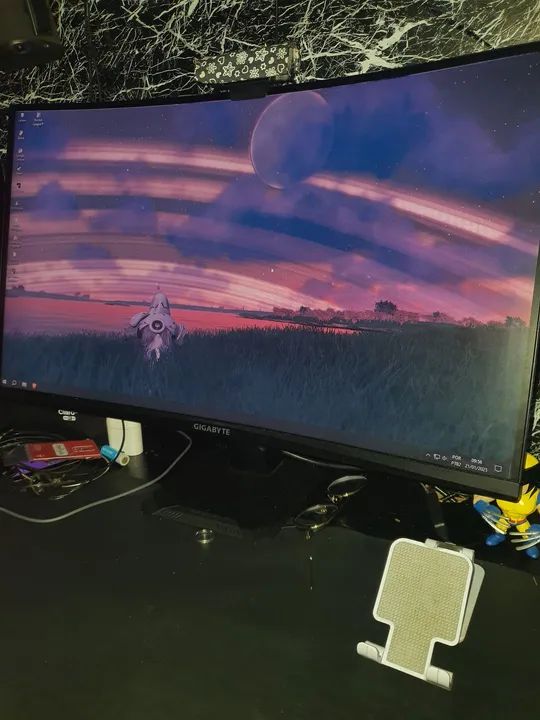 Monitor curvo Gigabyte 27" 180hz (leia a descrição)
