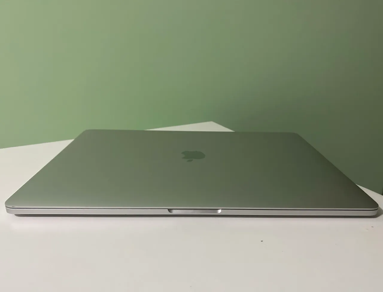 macbook pro 16 i9