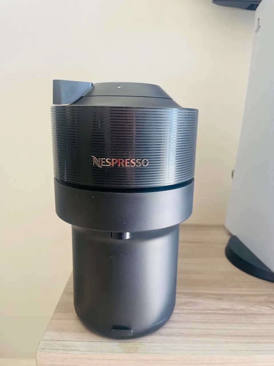 Cafeteira Nespresso Vertuo Pop