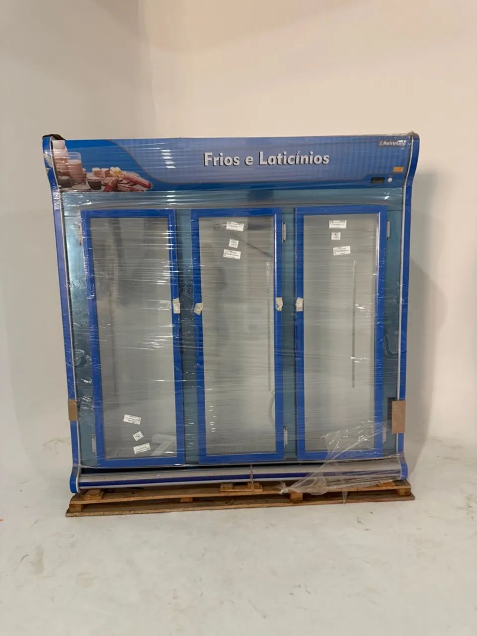 Geladeira 3 portas Expositora para Frios e Laticínios preço imbatível 
