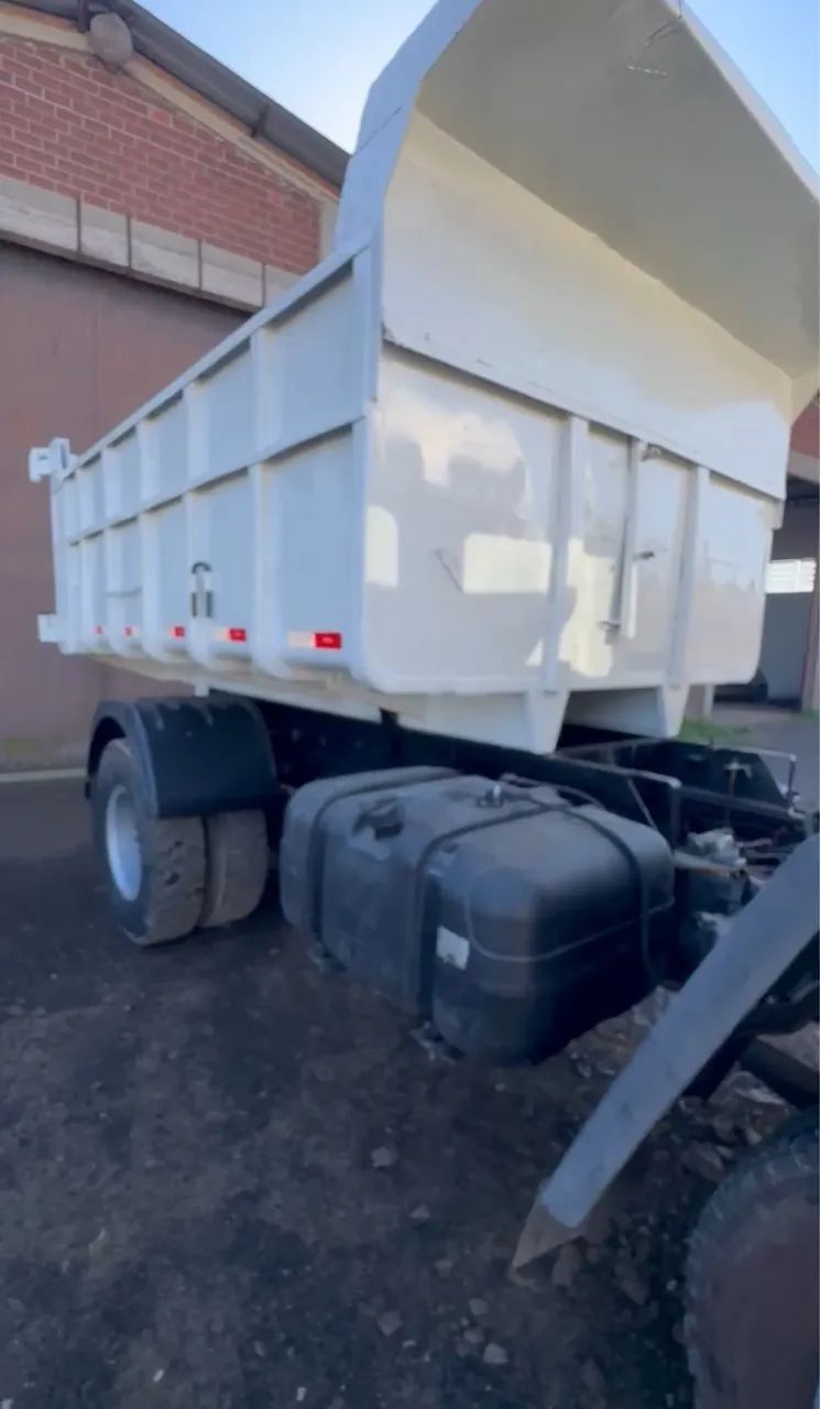 Ford Cargo 1415 Caçamba - Foto 5