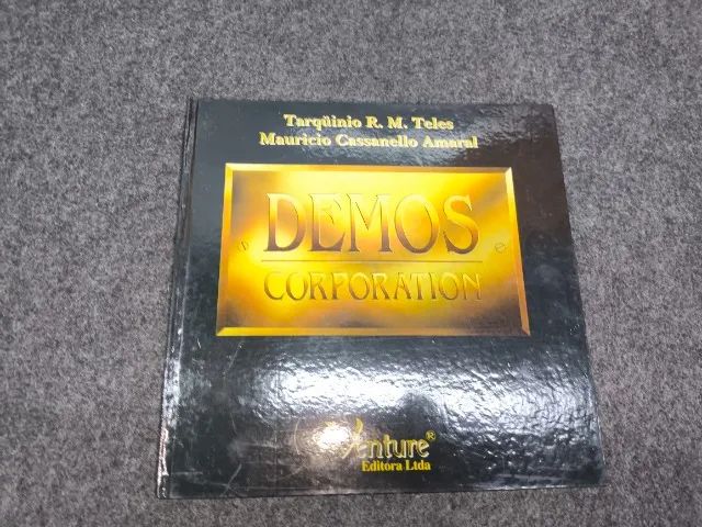 RPG Demos Corporation - Venture Editora - 1995 - Raro. 