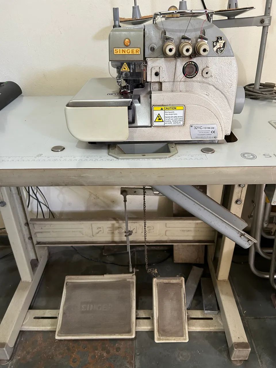 Máquina de costura Overloque 64313445211651121