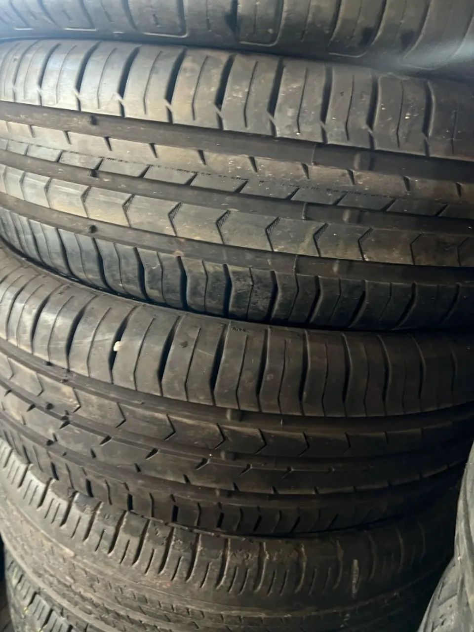 Pneu Continental CT 185/65/15 95 % Vida util. - Foto 2