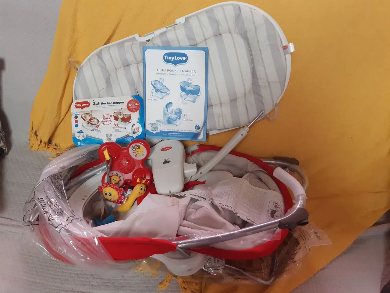 Cadeirinha para Bebê Rocker Napper Tiny Love. Nova - Foto 3