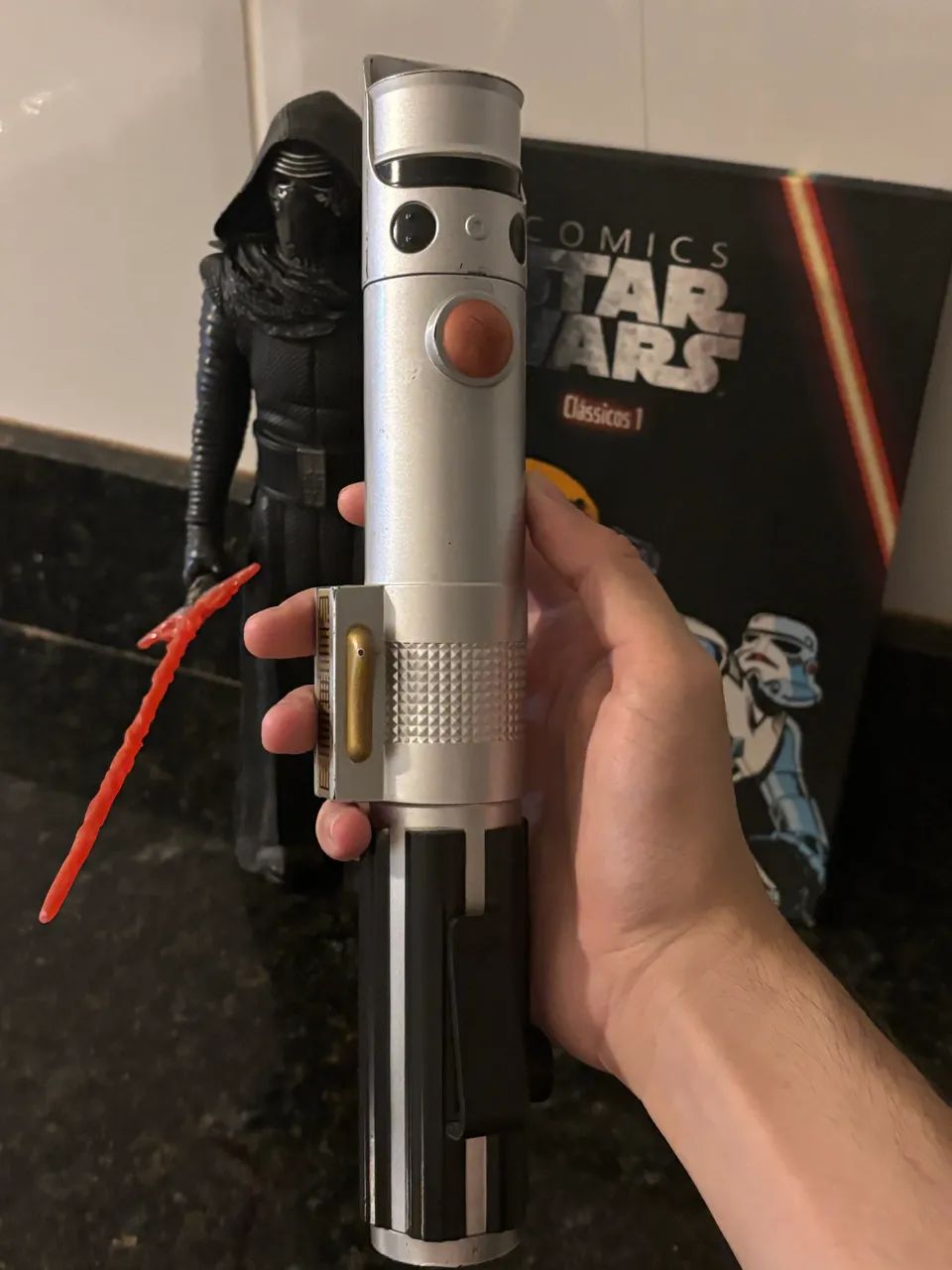 Star Wars: Espada, Boneco & HQ  - Foto 3