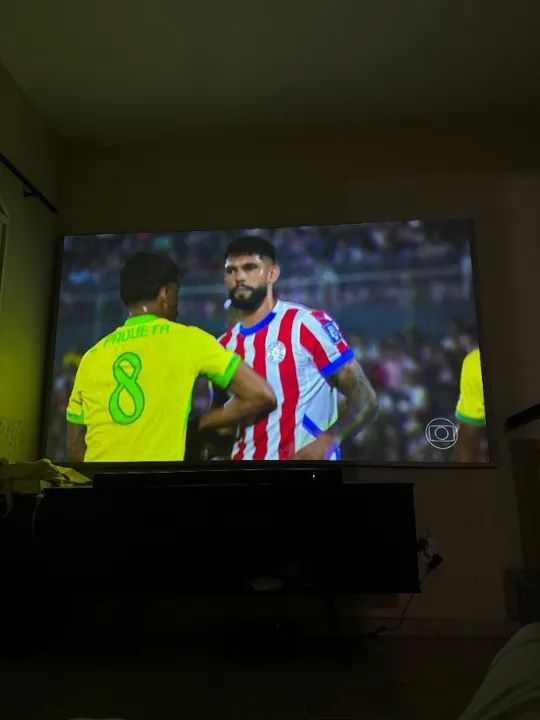 Projetor formovie wemax vougue pro full hd nativo 1600 ansi otima qualidade  - Foto 4