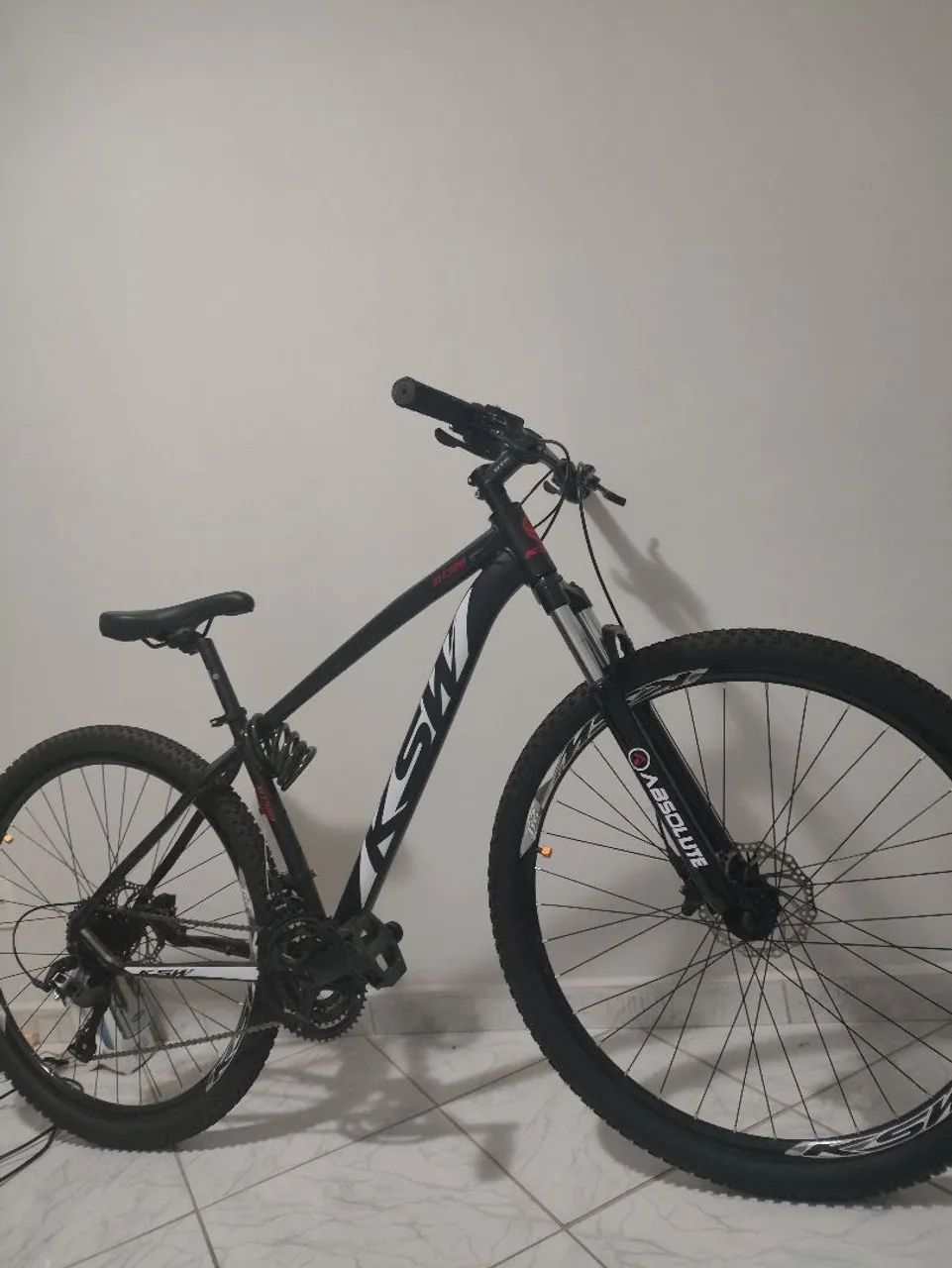 Eu tou vendo minha bicicleta 