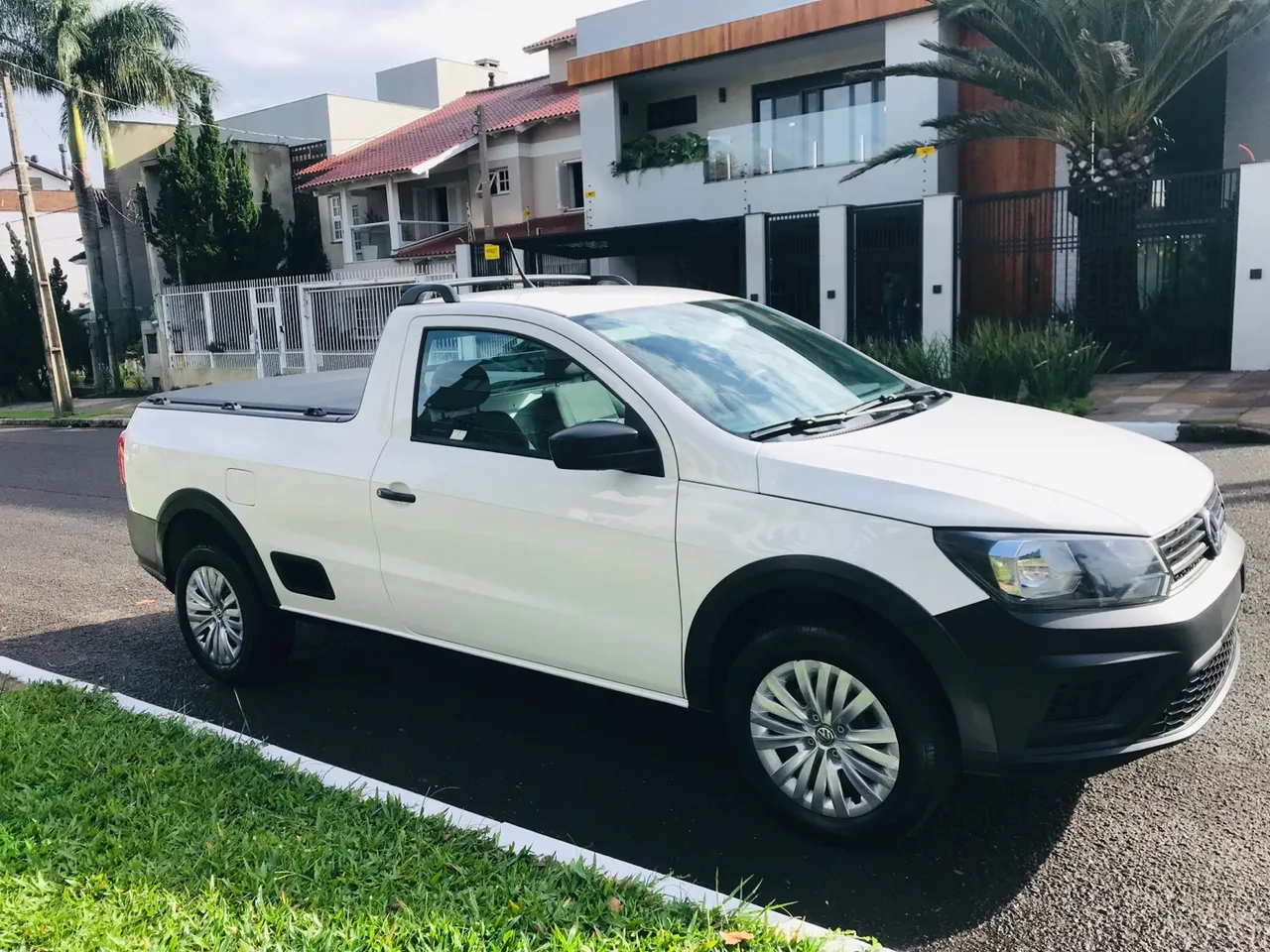 VW-SAVEIRO ROBUST CS 1.6 2023 Igual 0Km