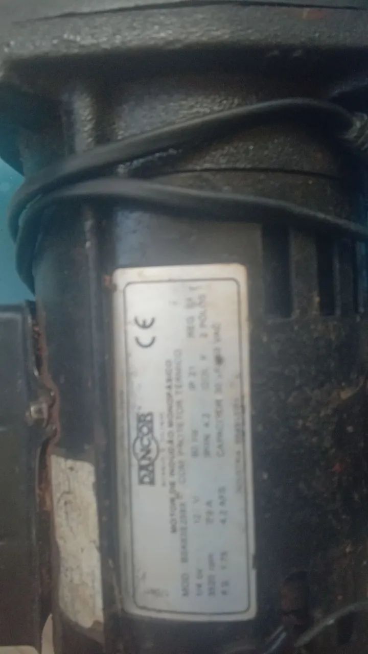 Motor de Bomba para Piscina - Usado em bom estado  - Foto 2