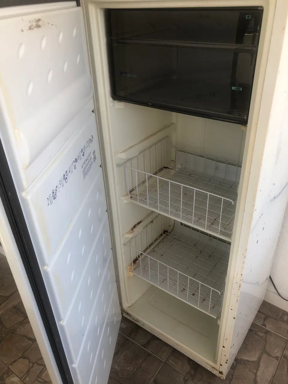 Freezer Vertical Consul 220v - Foto 3