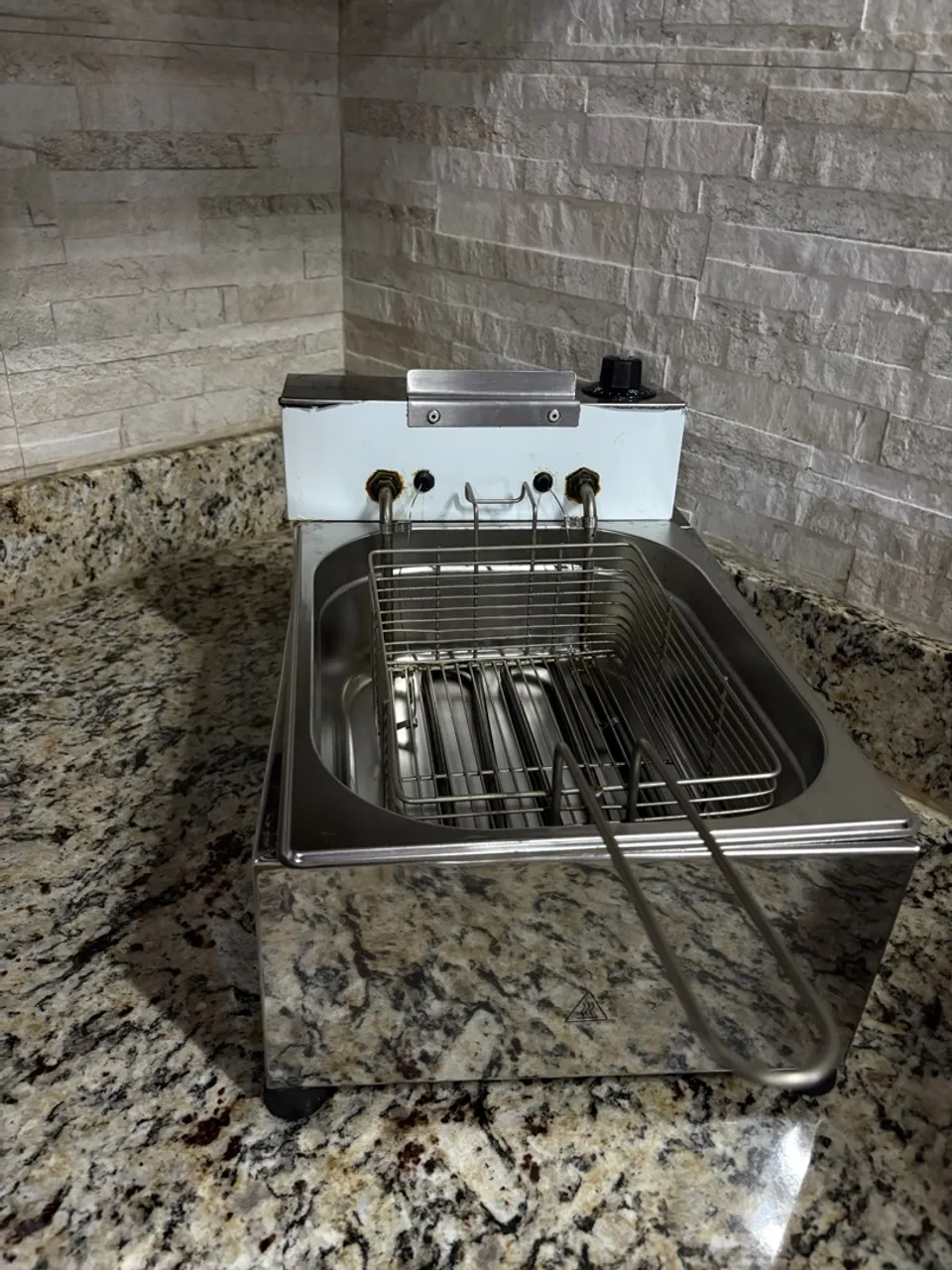 Fritadeira industrial elétrica Ital Inox FEOI 5 5L prata 127V