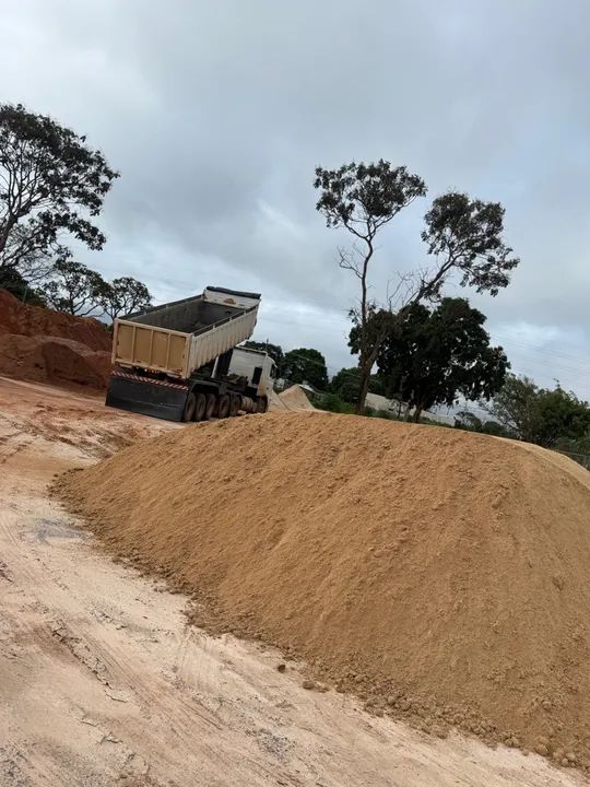 Areia brita aterro para construção