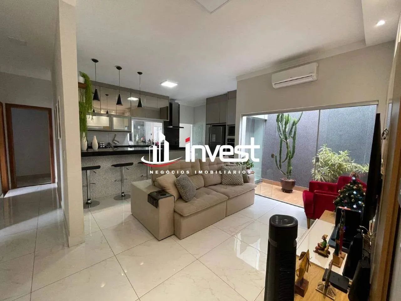 Oportunidade! Casa com 2 Suítes, Gourmet e Excelente Localização