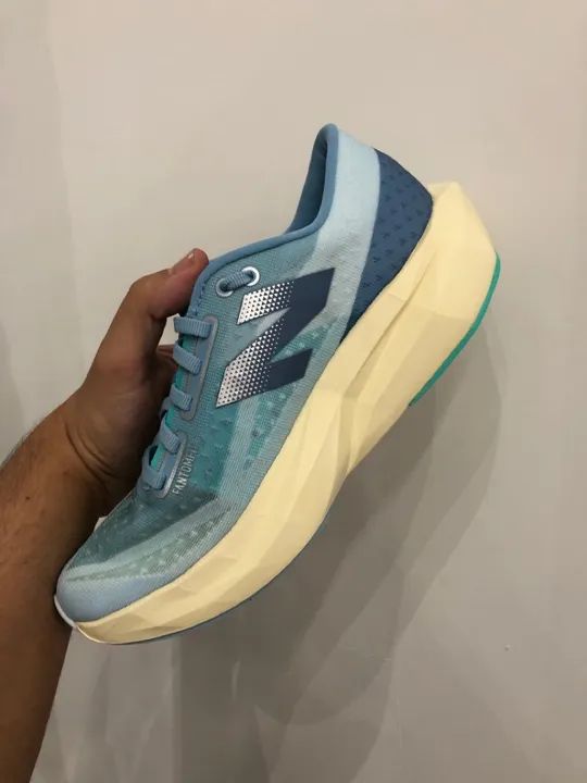 Tênis New Balance Rebel v4 Original - Foto 2