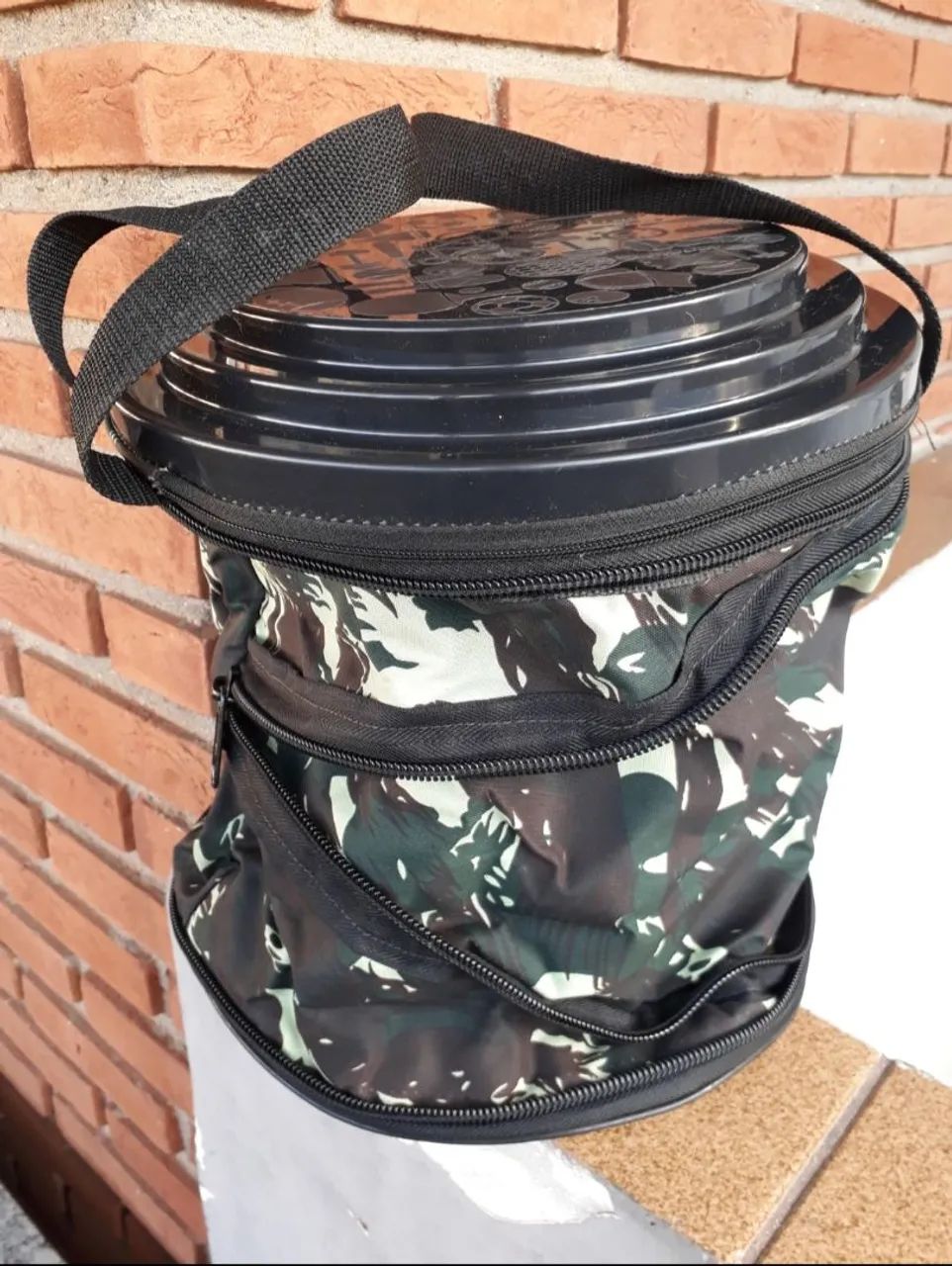 Linda Bolsa Térmica Camuflada - Ideal para Acampamentos FAVOR LER A DESCRIÇÃO! - Foto 2