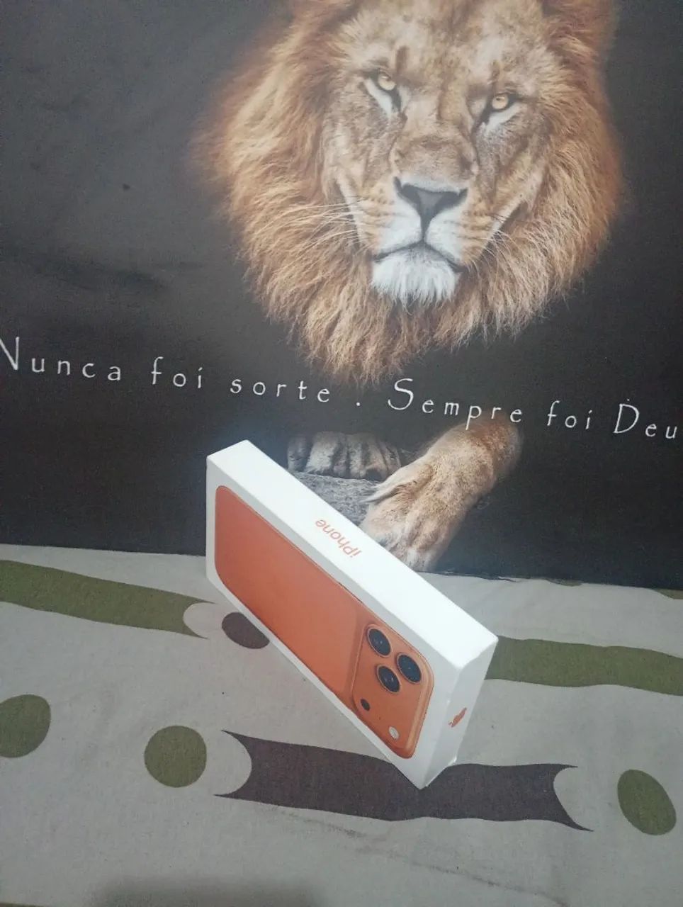 iPhone 17 pro Max lacrado 2tb laranja promoção  - Foto 2