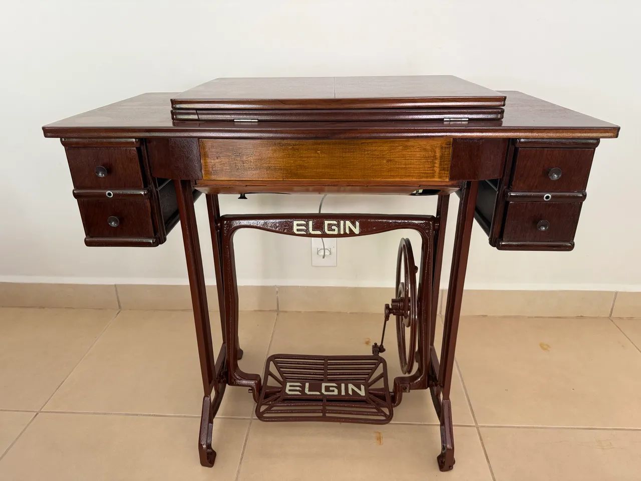 MÁQUINA DE COSTURA RELÍQUIA 64961610344321124