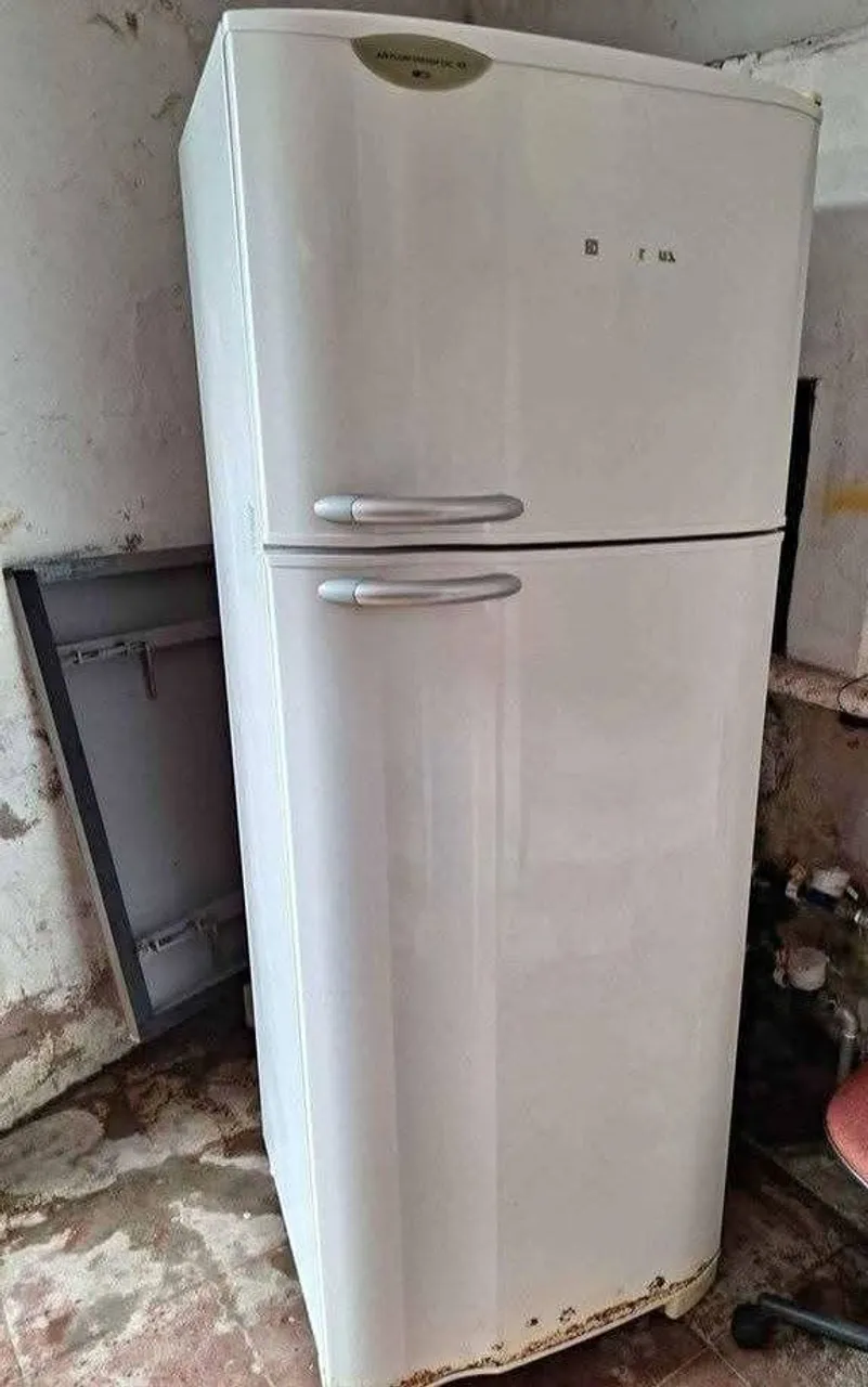 GELADEIRA DUPLEX ELECTROLUX