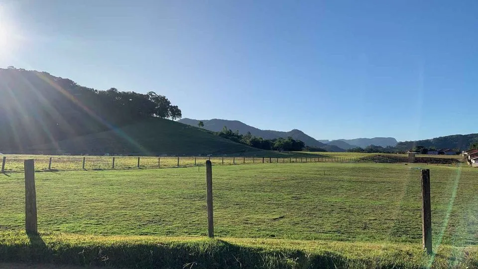 Terreno para venda tem 2400 metros quadrados em - Santo Amaro da Imperatriz - SC
