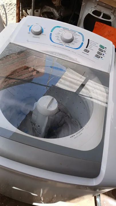 Maquina electrolux 15 quilos 1 ano de garantia  - Foto 2